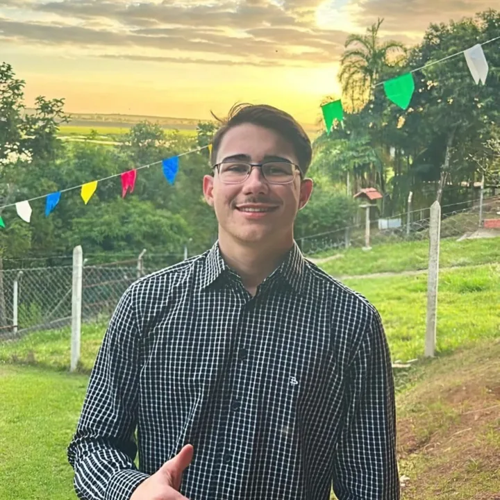 Nicolas Ferezini, engenheiro de software e professor da Leance Academy