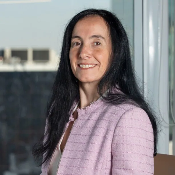 Aline, diretora de TI e professora da Leance Academy